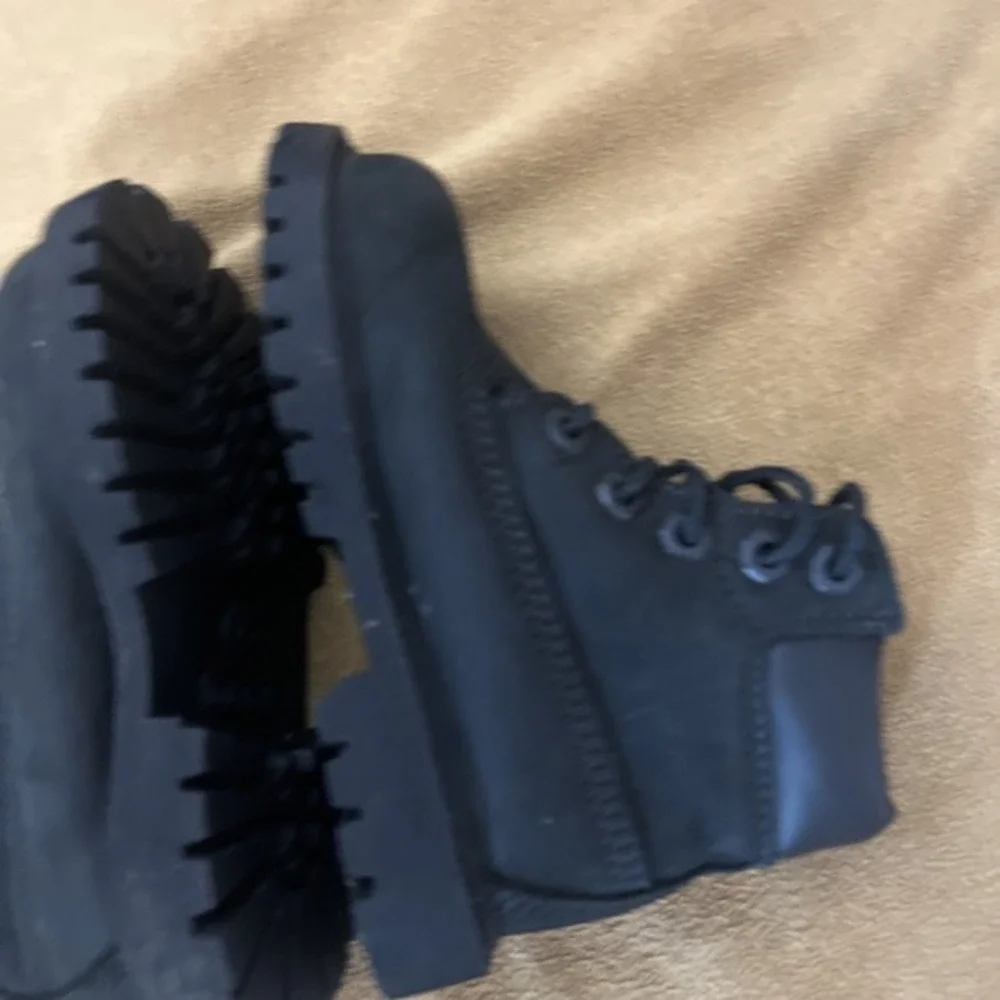 Timberland b2 smoke